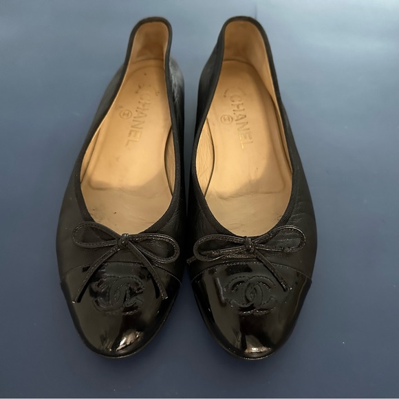 Chanel Ballet Flats w patent leather toe • size 37 - Picture 1 of 14